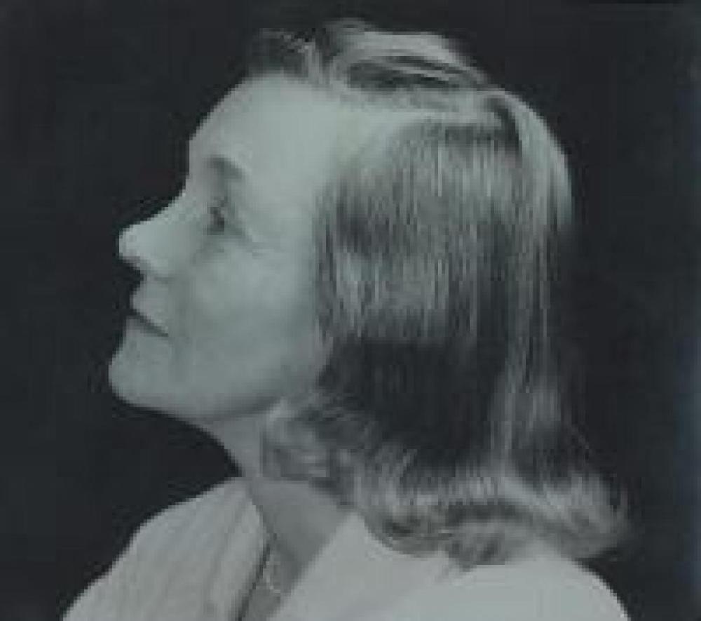 Evelyn Colville-Reeves